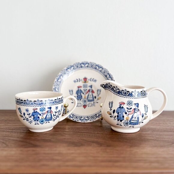 Johnson Brothers Staffordshire 'Old Granite' Hearts and Flowers- 3 Piece Set - Picture 4 of 12